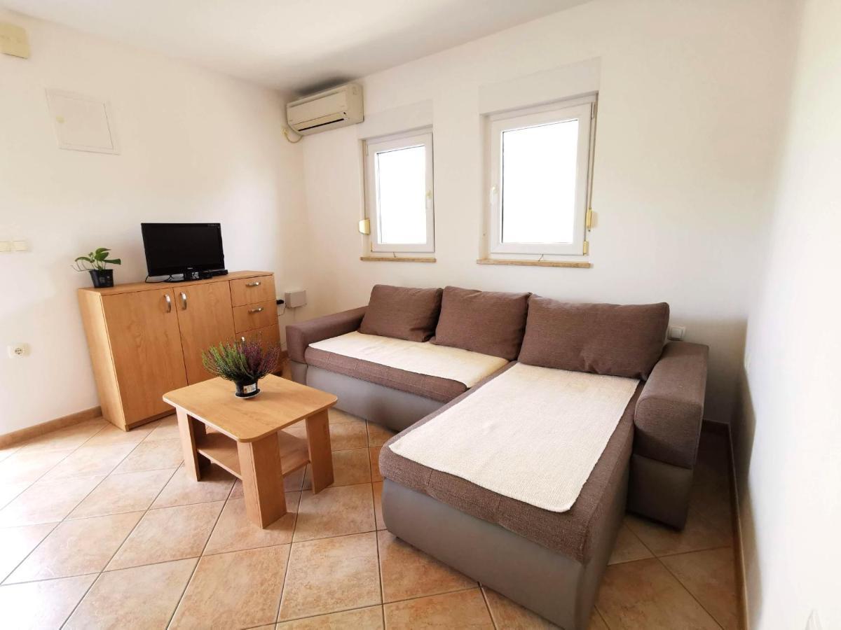 Apartment Dundo In Quiet Green Area Medulin Zewnętrze zdjęcie